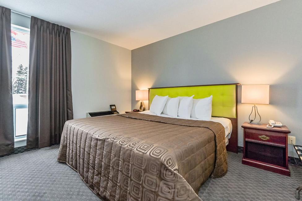 King Hotel Palmerston Екстер'єр фото