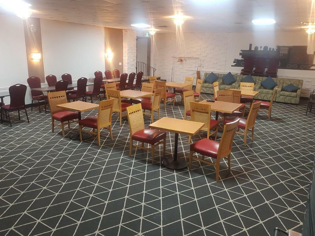 King Hotel Palmerston Екстер'єр фото